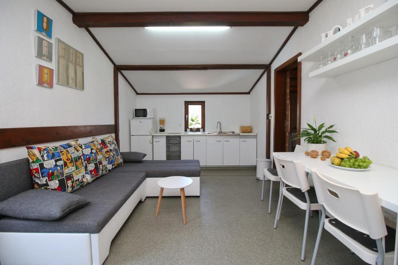 Apartment Nana Rovigno Esterno foto